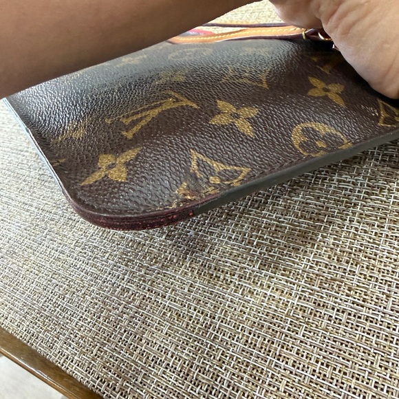Louis Vuitton Monogram never full Brown and Red pochette - Picture 12 of 14